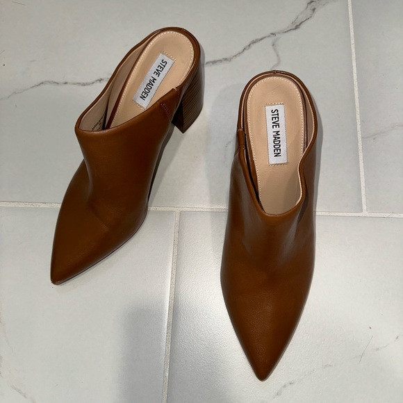 Steve Madden Barrie Tan Block Heeled Mules Cognac Size 9 Pointed Toe - Picture 2 of 7